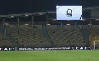 Achraf Hakimi brengt hulde aan slachtoffers Olembé-stadion