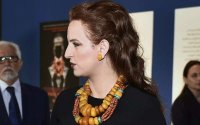 Foto: Lalla Salma op tentoonstelling 'Berberse vrouwen van Marokko'