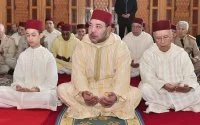 Vrouwen geven prachtig geschenk aan Koning Mohammed VI