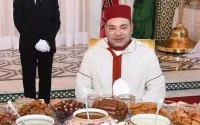 Mohammed VI nodigt 12.000 mensen uit voor een gigantische iftar