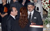 Mohammed VI en Franse president met sportwagen in Tanger gespot