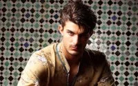 Knappe Marokkaan Youssef Ben Hayoun verovert jury Arab Casting