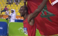 Marokkaan Mohamed Amguoun wint goud op WK-atletiek (video)