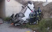 Vijf Marokkanen komen om bij ernstig verkeersongeval in Spanje (foto's)