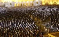 Ramadan: 30.000 mensen verzamelen zich in Hassan II moskee 