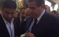 Minister en miljardair Aziz Akhannouch mag COP22 niet binnen (video)