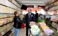 Historisch bezoek Koning Mohammed VI aan oude medina Marrakech (video)