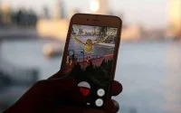 Meisje in Marokko valt van 4e verdieping door Pokémon Go