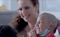 Lalla Salma krijgt gouden medaille voor strijd tegen kanker