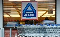 Moslima caissière Aldi niet verplicht alcohol af te rekenen