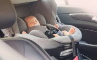 Spanje: Marokkaan opgepakt die baby in auto liet om te gaan gokken