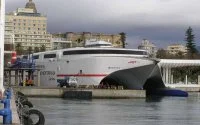 Marokkaanse migranten in ferry ontdekt in Malaga (video)