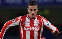 Ibrahim Afellay op bank vanwege slechte invloed op andere spelers