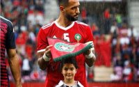 Mehdi Benatia raakt fans met mooi gebaar (foto's)