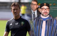 Koning Mohammed VI belt bondscoach Hervé Renard