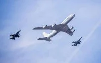 Toestel Royal Air Maroc door straaljagers geëscorteerd