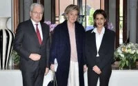 Prinses Lalla Meryem ontmoet Belgische prinses Astrid (foto)