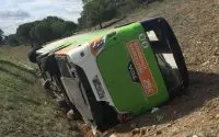 Drie Marokkanen gewond bij busongeluk in Frankrijk (video)