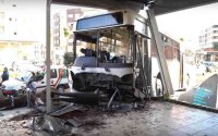Bus zorgt voor chaos in Marrakech