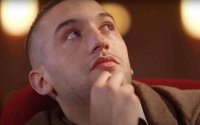 Ziyech in tranen na berichtje moeder (video)