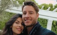 Justin Hartley smoorverliefd op Marokkaanse Sofia Pernas