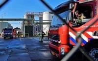 Marokkaanse brandweerman in Amsterdam: "Als ik in het vuur val, ben ik bang dat ze me er bewust niet uithalen"