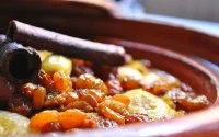 Tajine met kefta en rozijnen 