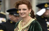 Foto's Lalla Salma op troonwisseling Nederland
