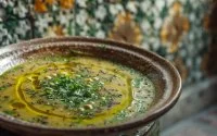 Marokkaanse Bissara soep, dé trend van 2025