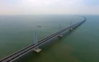 Waarom geen brug over de Straat van Gibraltar?