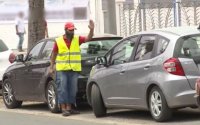Casablanca annuleert alle vergunningen van parkeerwachters
