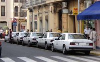 Taxichauffeurs in Melilla willen in Marokko werken