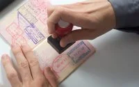 Europa maakt einde aan paspoortstempel