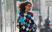Imaan Hammam straalt op Fashion week in Parijs