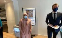 Rotterdamse Karima strijdt tegen nepnieuws over coronavaccin