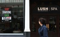 Britse cosmeticagigant Lush sluit winkels uit solidariteit met Gaza