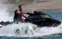 Mohamed Ihattaren geniet: jetskiën in Al Hoceima (video)