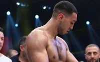 Koning Mohammed VI wenst kickbokser Imad Hadar succes toe