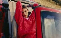 Marokkaans model Nora Attal poseert voor Luisa Via Roma