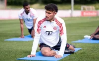 Bayern wil Mazraoui houden ondanks teleurstellende prestaties op training