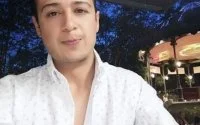 Tarek, doodgestoken om telefoon in Parijs