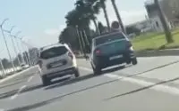 Dolle race tussen taxi's in Tanger, chauffeurs opgepakt (video)