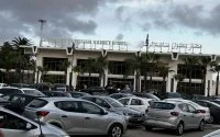 Taxichauffeur terroriseert toeristen bij luchthaven Tetouan