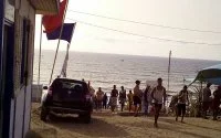 Chaos op Marokkaanse stranden door voertuigen, kleine Ghita zwaargewond