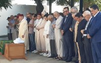 Minister Laftit neemt afscheid van overleden zus in Tetouan