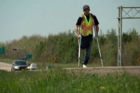 Marokkaan met geamputeerd been maakt voettocht van 300 km in Canada