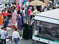 Openbaar vervoer, een kwelling voor vrouwen in Casablanca