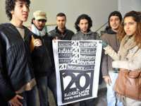 Beweging 20 februari organiseert een sit-in voor de Quai d'Orsay in Parijs
