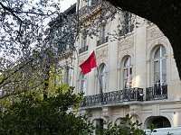 Man valt Ambassade van Marokko in Parijs aan 