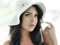 Sara Yasmina Chafak naar Miss Universe 2012 